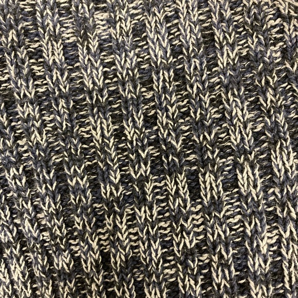 Boutique sweater Prime Elements - Picture 11 of 13